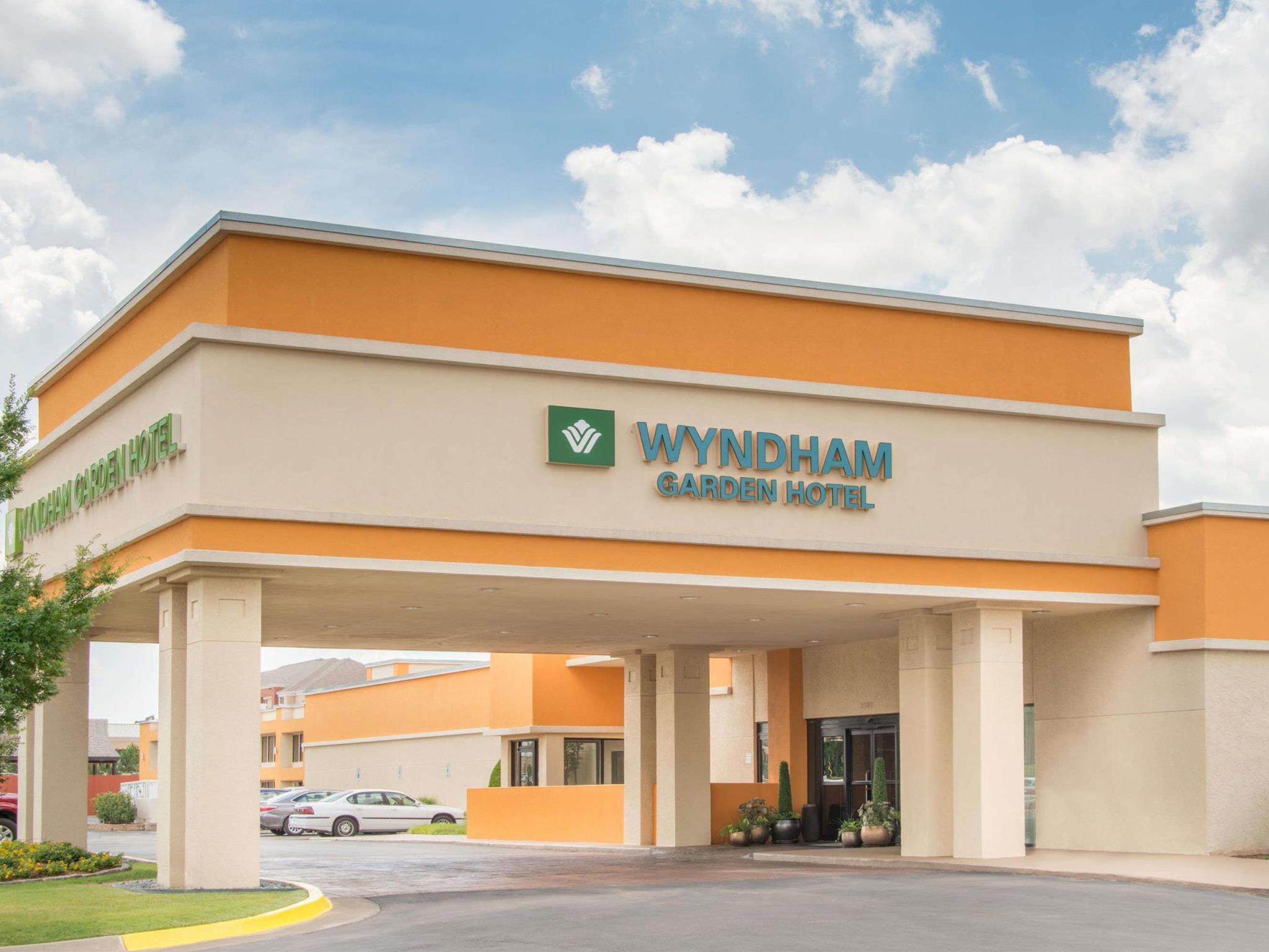 Wyndham Garden Oklahoma City Resort & Conference Hotel Near Airport, Fairgrounds Paycom & I40 Exterior photo